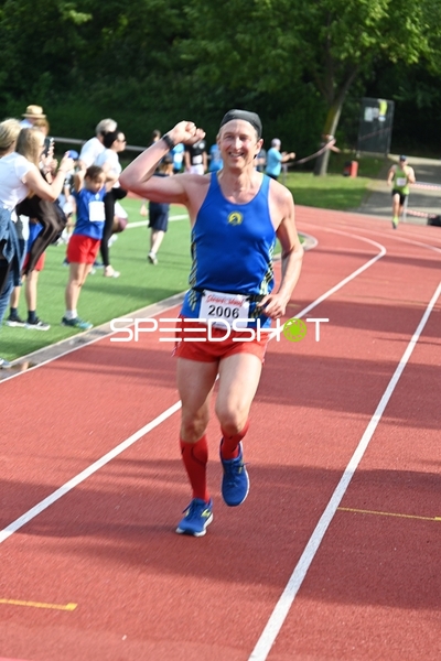 Läufer beim TVE Sommerlauf Edingen 2025