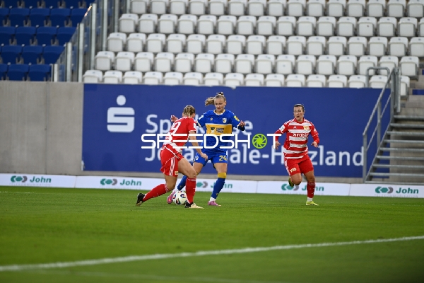 Zweikampf um den Ball