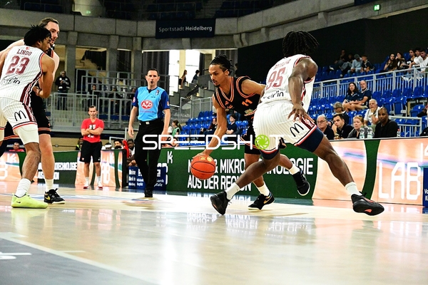 Dribbling und Verteidigung