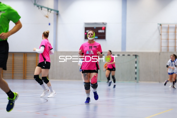 Spielerin der SG Nußloch in Aktion