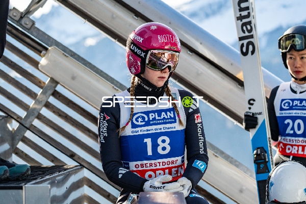 Two-Nights Tour Skispringen Damen