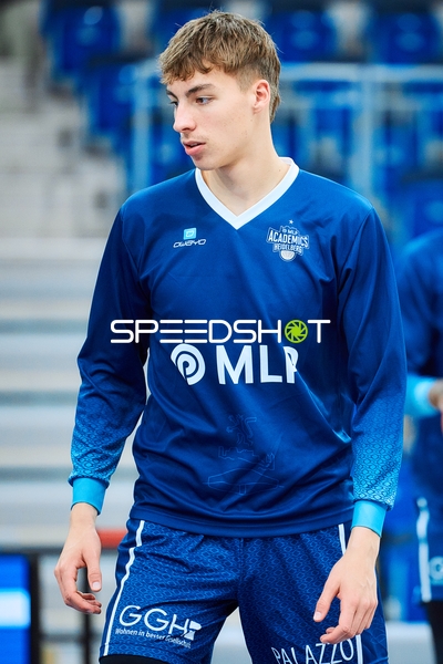 Spieler Dominic Vengert (8; MLP Academics Heidelberg) in Position
