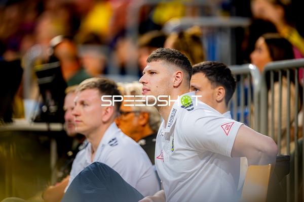 Aufwärmen Dragan Jerkovic (98;Rhein Neckar Löwen), Sebastian Heymann (13;Rhein Neckar Löwen)