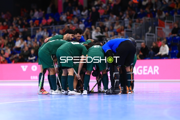 Teambesprechung von Portugal