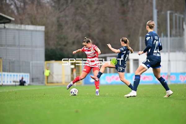 Ballkontrolle und Zweikampf