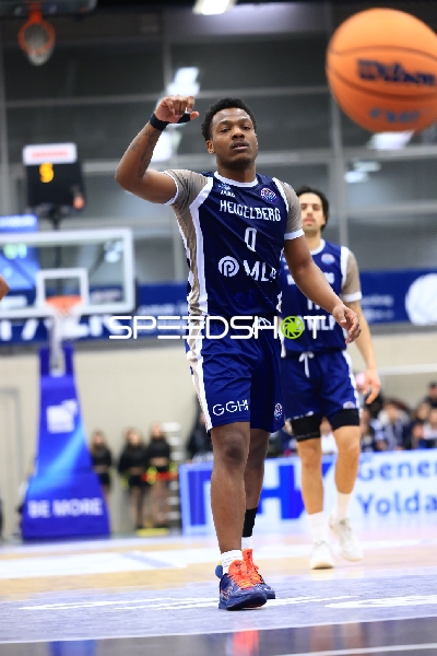 DJ Horne (0; MLP Academics Heidelberg) in Aktion