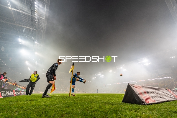 Eckstoß von Sidi Sané (24; Eintracht Braunschweig)