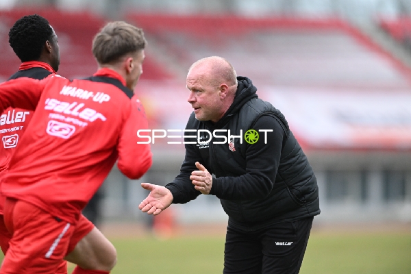 Trainerbank während des Spiels