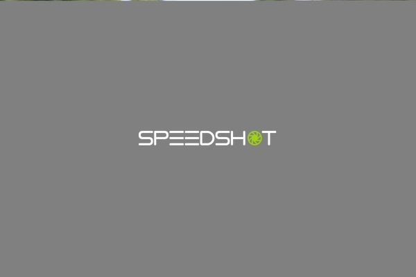 Rennfahrzeug in der Boxengasse