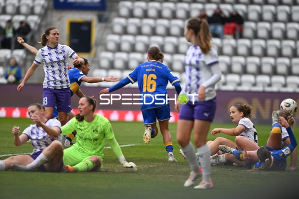 Zweikampf und Ballkontrolle