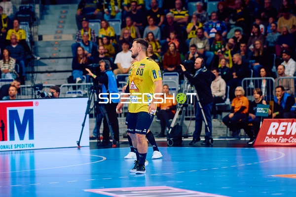 Jannik Kohlbacher (80, Rhein Neckar Löwen) auf dem Spielfeld