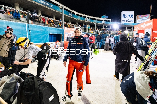 Two-Nights Tour Skispringen Damen