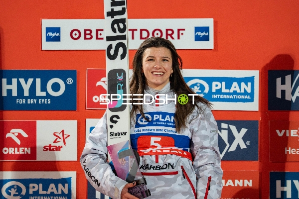 Two-Nights Tour Skispringen Damen