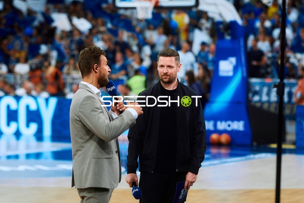 Moderatoren im Gespräch