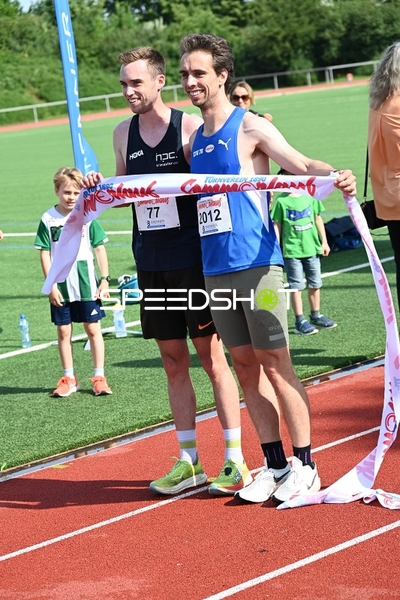 Zielankunft beim TVE Sommerlauf Edingen
