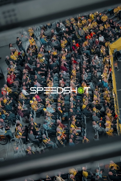 Fan-Szene in der SAP Arena