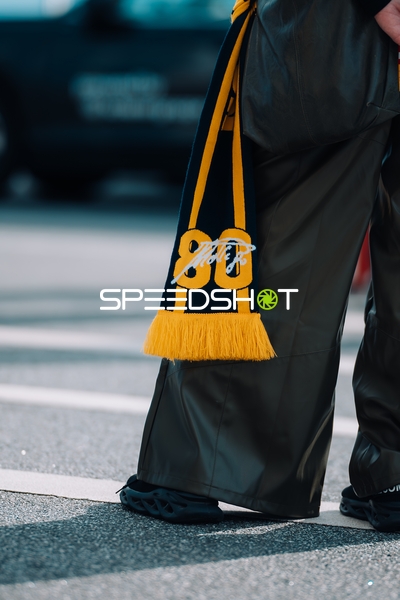 Fans positionieren sich