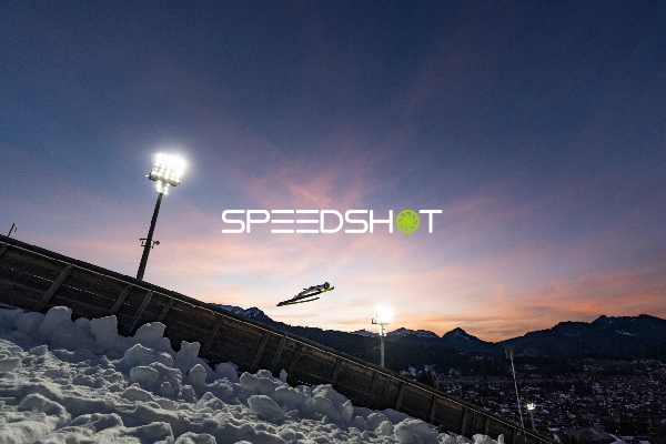 Two-Nights Tour Skispringen Damen