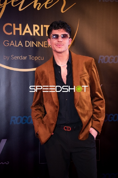 Networking beim Charity Gala Dinner