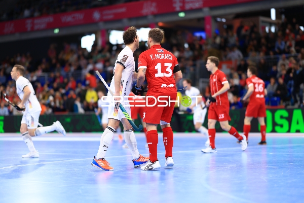 13; Schweiz im Zweikampf