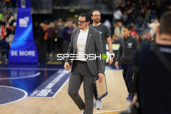 Szene mit Carlo Finetti (998; MLP Academics Heidelberg) und Johannes Hübner (997; MLP Academics Heidelberg)