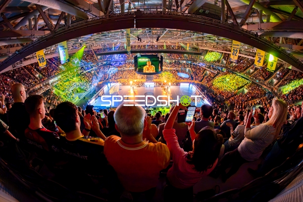 Handballspiel in der Halle