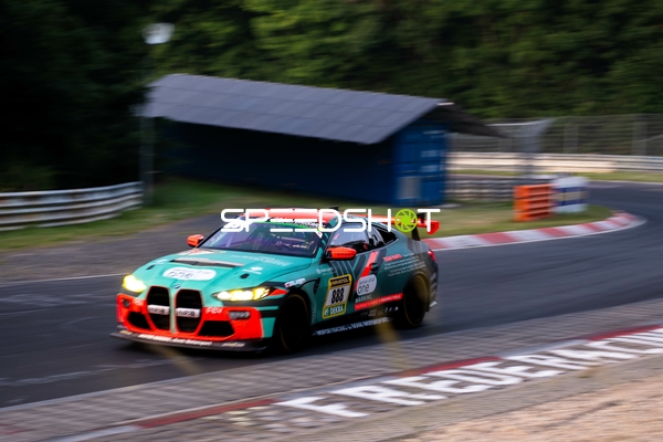 BMW M4 GT4 EVO auf der Nordschleife