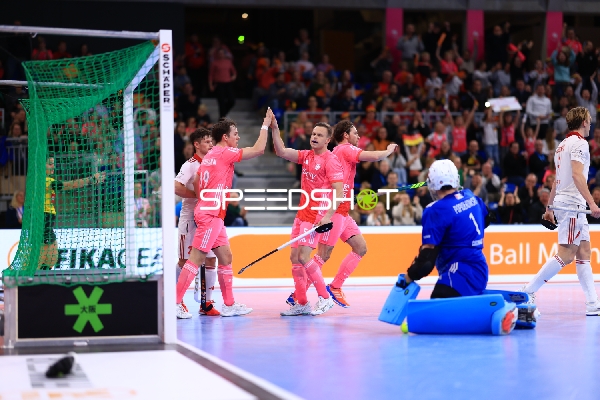 Jubel von Luca Großmann (19; Deutschland) und Sten Brandenstein (5; Deutschland)