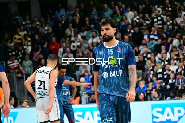 Marcel Keßen (15; MLP Academics Heidelberg) im Fokus