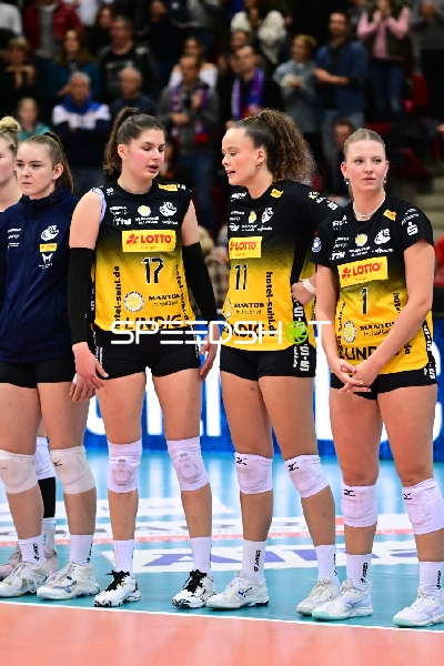 Alina Nasin (17; VfB Suhl LOTTO Thüringen) in Aktion