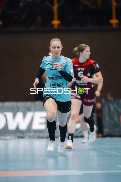 Szene mit Rikke Hoffbeck Petersen (22; Thüringer HC)