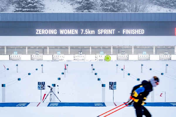 Biathlon, BMW IBU WORLD CUP BIATHLON, Sprint Frauen 7,5 km, Oberhof, Deutschland, Schießstand, Arena am Rennsteig