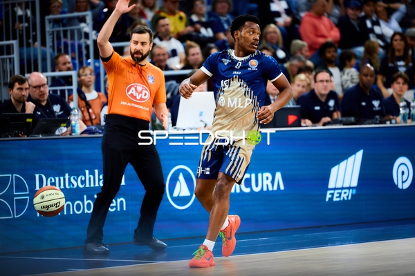 DJ Horne (0; MLP Academics Heidelberg) in Aktion