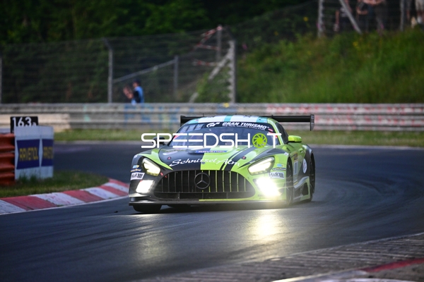 Mercedes-AMG Team GetSpeed auf der Strecke