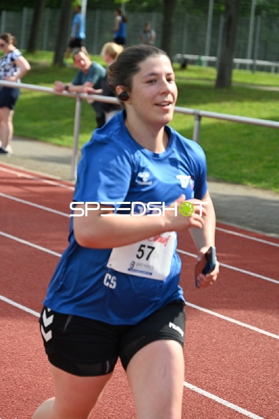 Läuferin beim TVE Sommerlauf Edingen