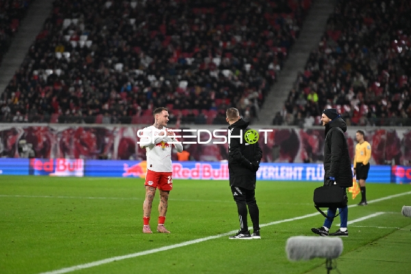 Spieler an der Seitenlinie