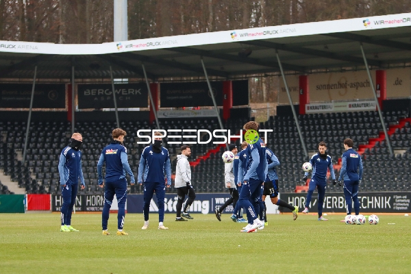 Spieler beim Aufwärmen