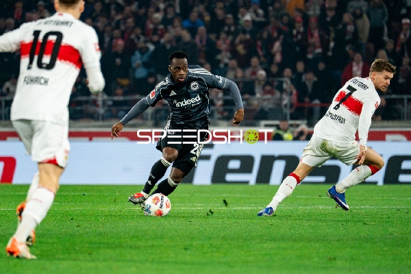 Zweikampf um den Ball