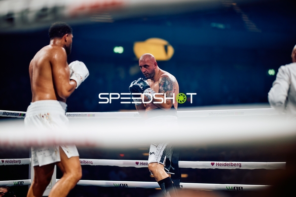 Boxer Schwergewicht im Ring