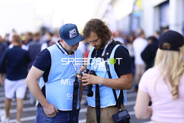 Medienvertreter beim 24h Rennen 2025