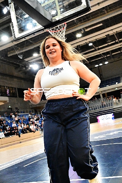 Person auf dem Court