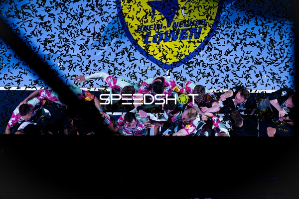 Rhein-Neckar Löwen Team Versammlung