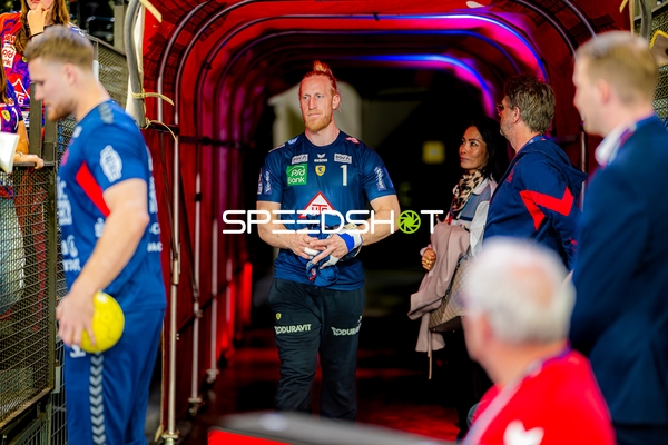 Aufwärmen Mikael Appelgren (1;Rhein Neckar Löwen)