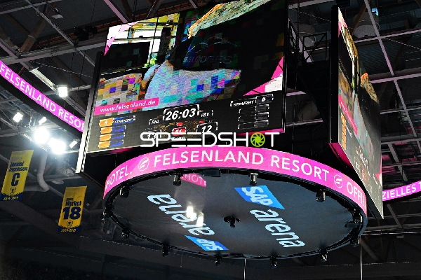 SAP Arena Anzeigetafel