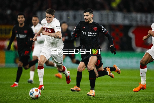 Ballbesitz und Zweikampf