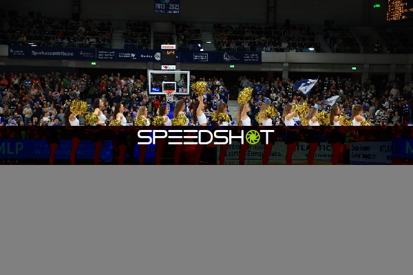 Fan-Szene in der Halle