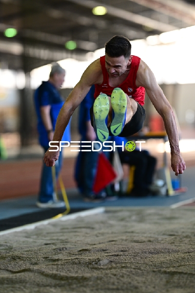 Weitsprung von 247; USC Mainz