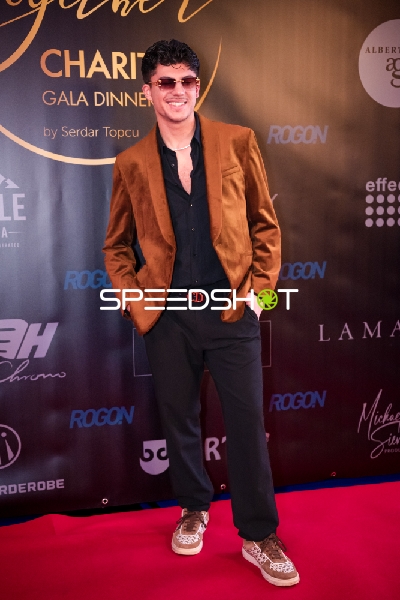 Networking beim Charity Gala Dinner