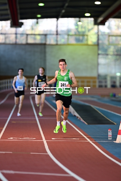 Weis Julian (#241) in Aktion