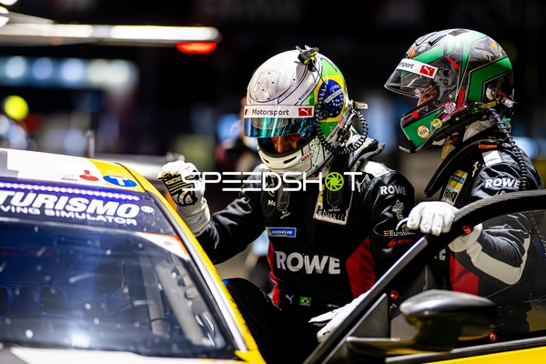 Boxenstopp am Nürburgring